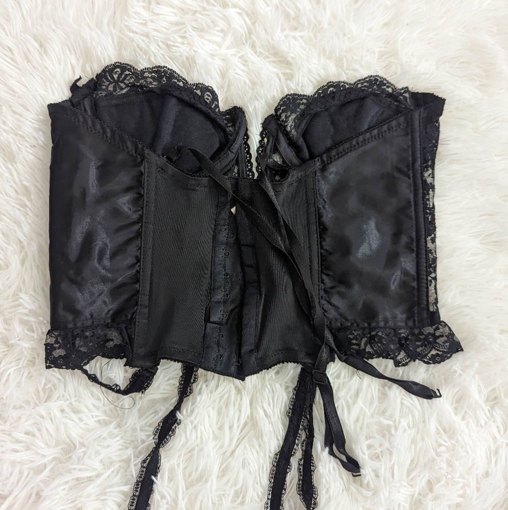 Vintage Victoria's Secret Size 36 Elegant Black Lace Corset USA Made